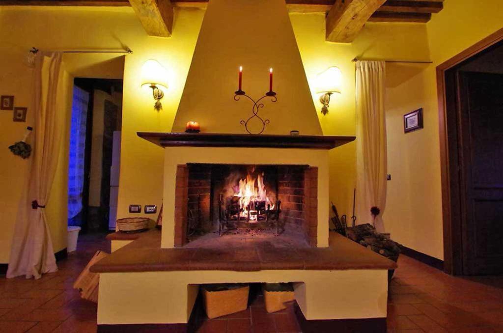 Cottage Le Ginestre Con Piscina In Val D'Orcia Radicofani Dış mekan fotoğraf